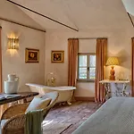 La Pescaia Resort