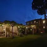 Bauernhof La Pescaia Resort *