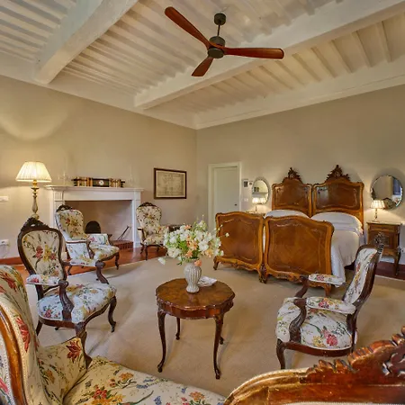 La Pescaia Resort Farm stay *