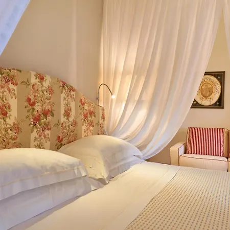La Pescaia Resort *